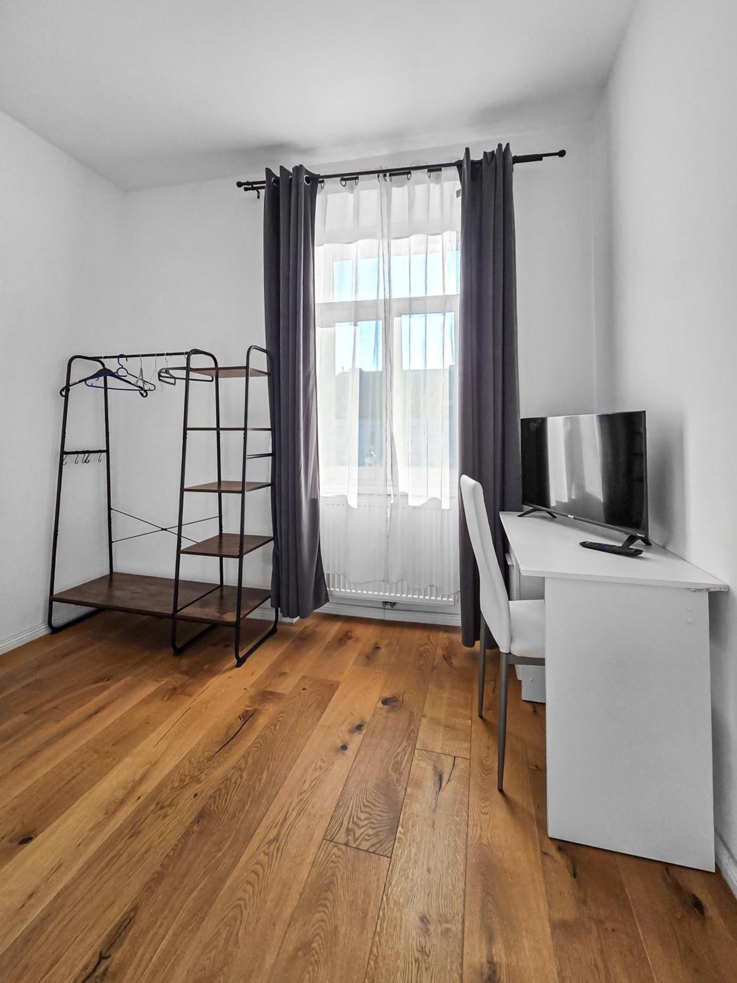 3bedrooms For 6 Stockerau